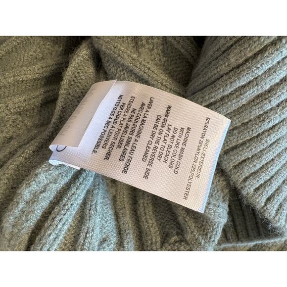 VIGOSS Sage Green Crewneck Cable Knit Sweater Cottagecore Fall | LARGE - Picture 5 of 7